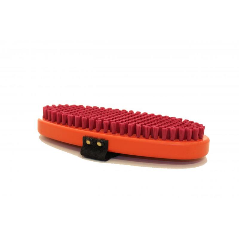 Swix T190O Brush oval, fine red nylon
